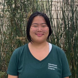 Professional photo of Jeanette Huang